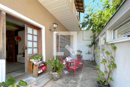 Varanda de casa à venda com 5 quartos, 360m² em Renascença, Belo Horizonte