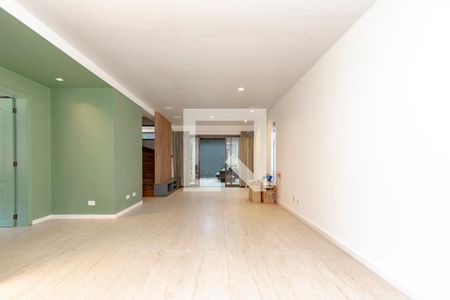 Sala de casa de condomínio à venda com 4 quartos, 452m² em Jardim Cordeiro, São Paulo