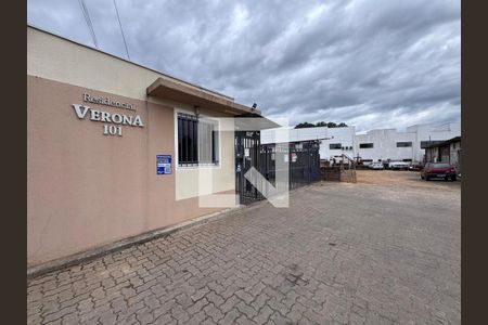 Fachada + Plaquinha de apartamento para alugar com 2 quartos, 50m² em São João Batista, São Leopoldo