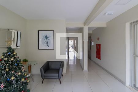 Hall de entrada de apartamento para alugar com 3 quartos, 73m² em Jardim das Palmas, São Paulo
