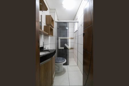 Banheiro Social de apartamento à venda com 1 quarto, 33m² em Vila Nhocuné, São Paulo