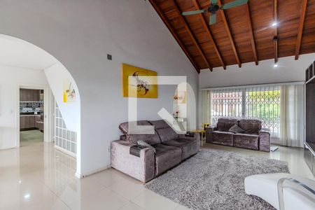 Sala de casa de condomínio para alugar com 3 quartos, 357m² em Nonoai, Porto Alegre