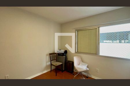 Quarto 1 de apartamento para alugar com 2 quartos, 67m² em Cerqueira César, São Paulo