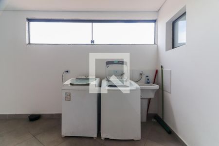 Lavanderia de kitnet/studio para alugar com 1 quarto, 32m² em Jardim Ester, São Paulo
