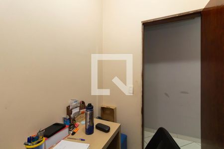 Escritório de casa à venda com 4 quartos, 180m² em Limoeiro, São Paulo