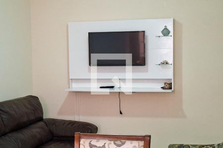 Sala de apartamento para alugar com 2 quartos, 65m² em Vila Tupi, Praia Grande