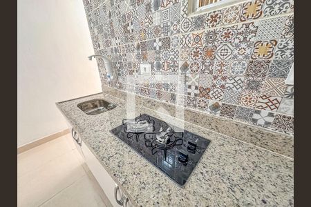 Sala/Cozinha de apartamento à venda com 1 quarto, 37m² em Centro, Rio de Janeiro