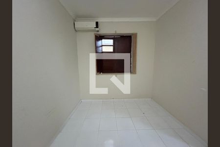 Quarto 1 de casa para alugar com 4 quartos, 200m² em Cachambi, Rio de Janeiro