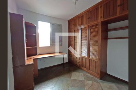 Quarto de apartamento à venda com 3 quartos, 120m² em Luxemburgo, Belo Horizonte