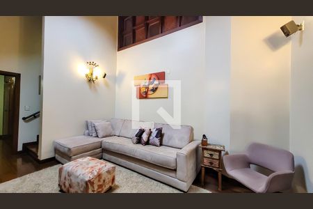 Sala de casa de condomínio à venda com 4 quartos, 350m² em Parque Taquaral, Campinas