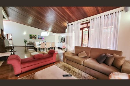 Sala de casa de condomínio à venda com 4 quartos, 350m² em Parque Taquaral, Campinas