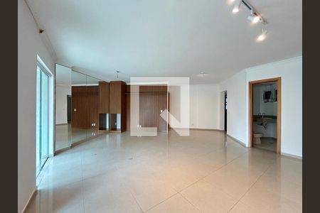 Sala de apartamento para alugar com 3 quartos, 160m² em Santa Maria, Uberlândia