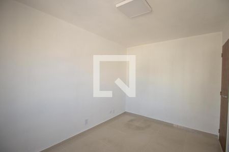 Quarto 2 de apartamento para alugar com 2 quartos, 70m² em Brasilândia, São Gonçalo