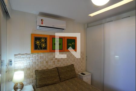 Suíte 1 de apartamento para alugar com 2 quartos, 70m² em Barra da Tijuca, Rio de Janeiro