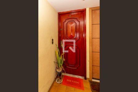 Entrada de apartamento para alugar com 2 quartos, 70m² em Madureira, Rio de Janeiro