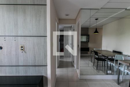 Corredor de apartamento para alugar com 2 quartos, 57m² em São Cristóvão, Salvador