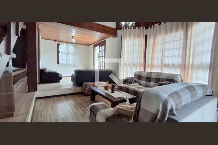 Sala 1 de casa para alugar com 7 quartos, 350m² em Barra da Lagoa, Florianópolis