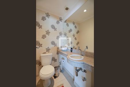 Lavabo de apartamento para alugar com 3 quartos, 145m² em Chora Menino, São Paulo