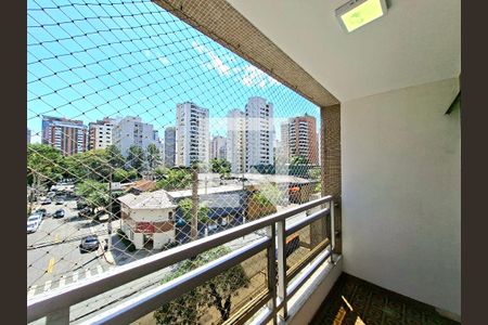 Varanda de apartamento à venda com 3 quartos, 105m² em Itaim Bibi, São Paulo