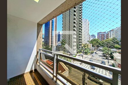 Varanda de apartamento à venda com 3 quartos, 105m² em Itaim Bibi, São Paulo