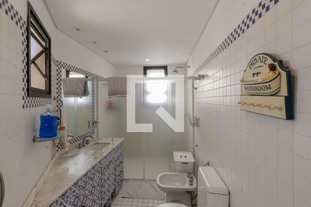 Banheiro da Suíte de apartamento à venda com 3 quartos, 156m² em Vila Nova Conceição, São Paulo