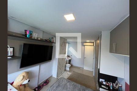 Quarto de casa de condomínio para alugar com 2 quartos, 69m² em Alphaville Empresarial, Barueri
