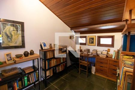 Sala 2 de casa de condomínio à venda com 4 quartos, 210m² em Maravista, Niterói