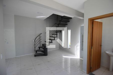 Sala de casa de condomínio para alugar com 2 quartos, 59m² em Aparecidinha, Sorocaba