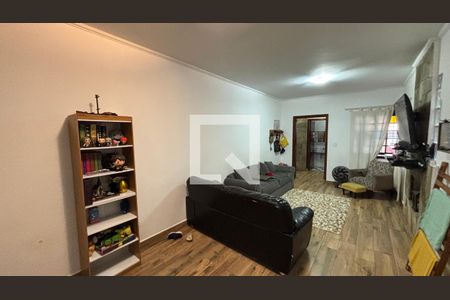 Sala de casa para alugar com 3 quartos, 230m² em Vila Pires, Santo André