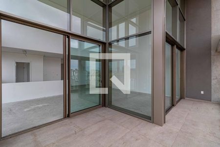 Varanda de apartamento à venda com 2 quartos, 134m² em Itaim Bibi, São Paulo