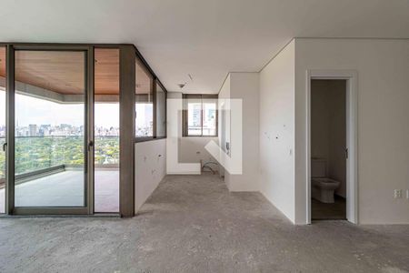 Apartamento à venda com 3 quartos, 137m² em Itaim Bibi, São Paulo