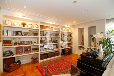 Sala  de apartamento à venda com 3 quartos, 160m² em Jardim Paulista, São Paulo