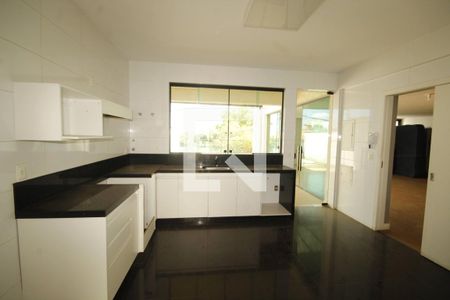 Cozinha de casa para alugar com 5 quartos, 500m² em Mangabeiras, Belo Horizonte