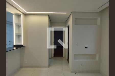 Sala de apartamento à venda com 2 quartos, 60m² em Jardim Santa Emilia, São Paulo