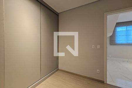 Quarto 1 de apartamento à venda com 3 quartos, 168m² em Santo Antônio, Belo Horizonte