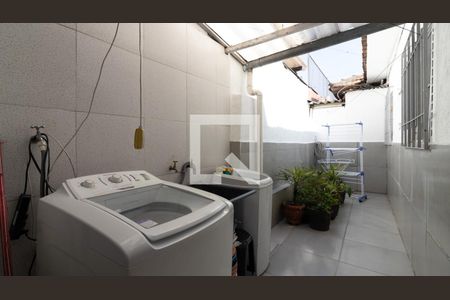 Área de Serviço de casa à venda com 2 quartos, 104m² em Jardim Danfer, São Paulo