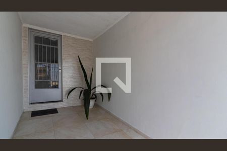 Garagem de casa à venda com 2 quartos, 104m² em Jardim Danfer, São Paulo