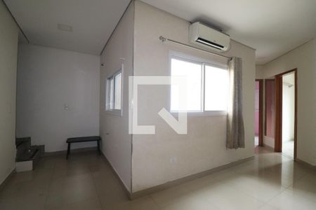 Sala de apartamento para alugar com 2 quartos, 80m² em Vila Curuçá, Santo André