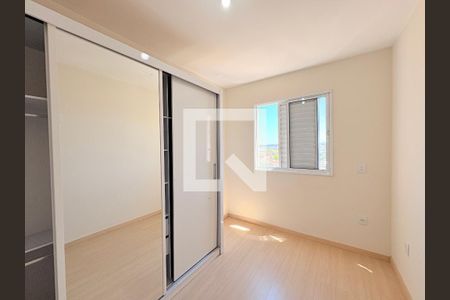 Quarto 1 de apartamento à venda com 2 quartos, 54m² em Vila Nova Esperia, Jundiaí