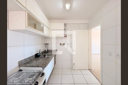 Cozinha de apartamento à venda com 2 quartos, 54m² em Vila Nova Esperia, Jundiaí
