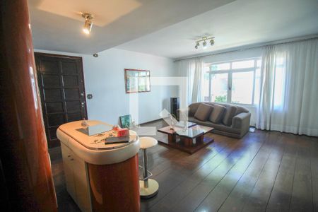 Sala de casa à venda com 4 quartos, 385m² em Vila Prudente, São Paulo