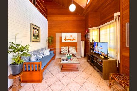 Sala de TV de casa para alugar com 3 quartos, 220m² em Ingleses do Rio Vermelho, Florianópolis
