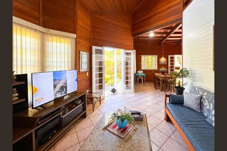 Sala de TV de casa para alugar com 3 quartos, 220m² em Ingleses do Rio Vermelho, Florianópolis