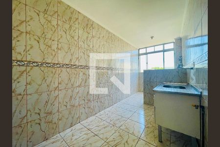 Cozinha de apartamento para alugar com 2 quartos, 57m² em Jardim Iporanga, Guarulhos