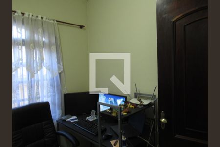 Escritório de casa para alugar com 3 quartos, 300m² em Novo Osasco, Osasco