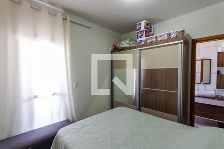 Suíte 2 de apartamento à venda com 2 quartos, 56m² em Jardim Santo Alberto, Santo André