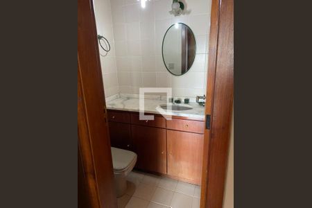 Lavabo de apartamento à venda com 3 quartos, 165m² em Menino Deus, Porto Alegre