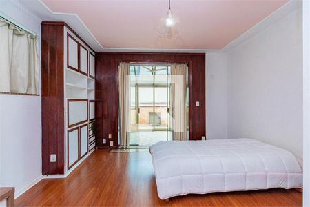 Casa à venda com 4 quartos, 402m² em Santo Amaro, São Paulo