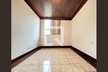 Casa à venda com 3 quartos, 213m² em Parque dos Passaros, São Bernardo do Campo