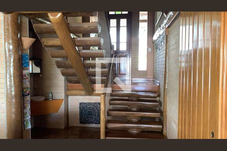 Casa de Condomínio à venda com 5 quartos, 340m² em Bairro das Palmeiras, Campinas